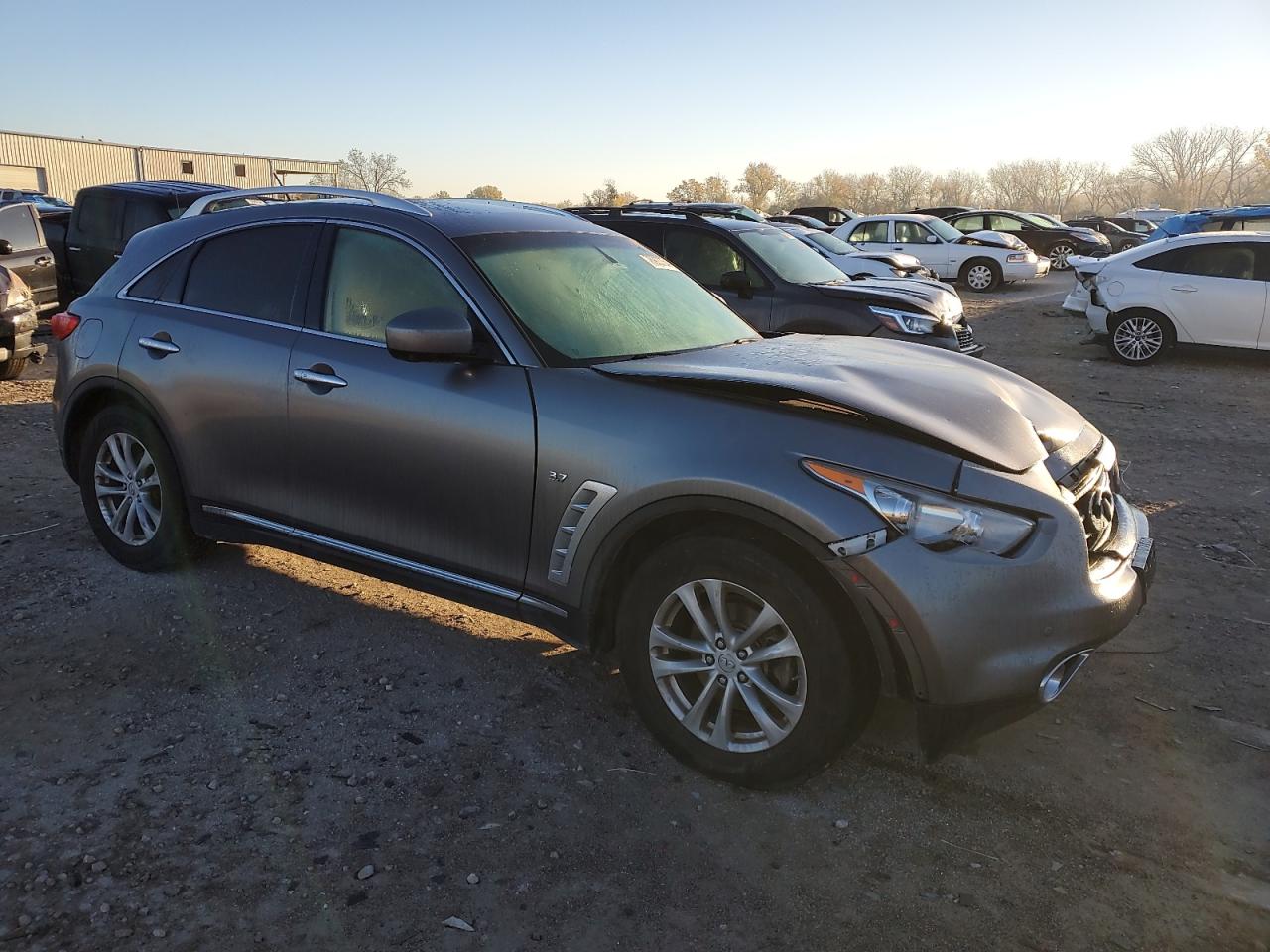 2014 Infiniti QX70 - Image 4