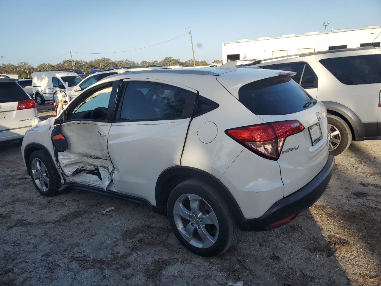 2016 Honda HR-V - Image 2