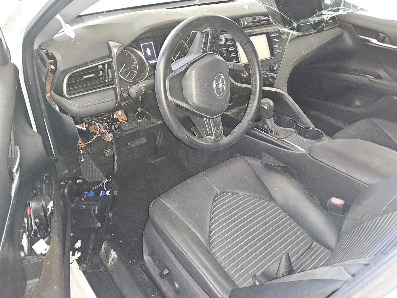 2019 Toyota Camry - Image 8