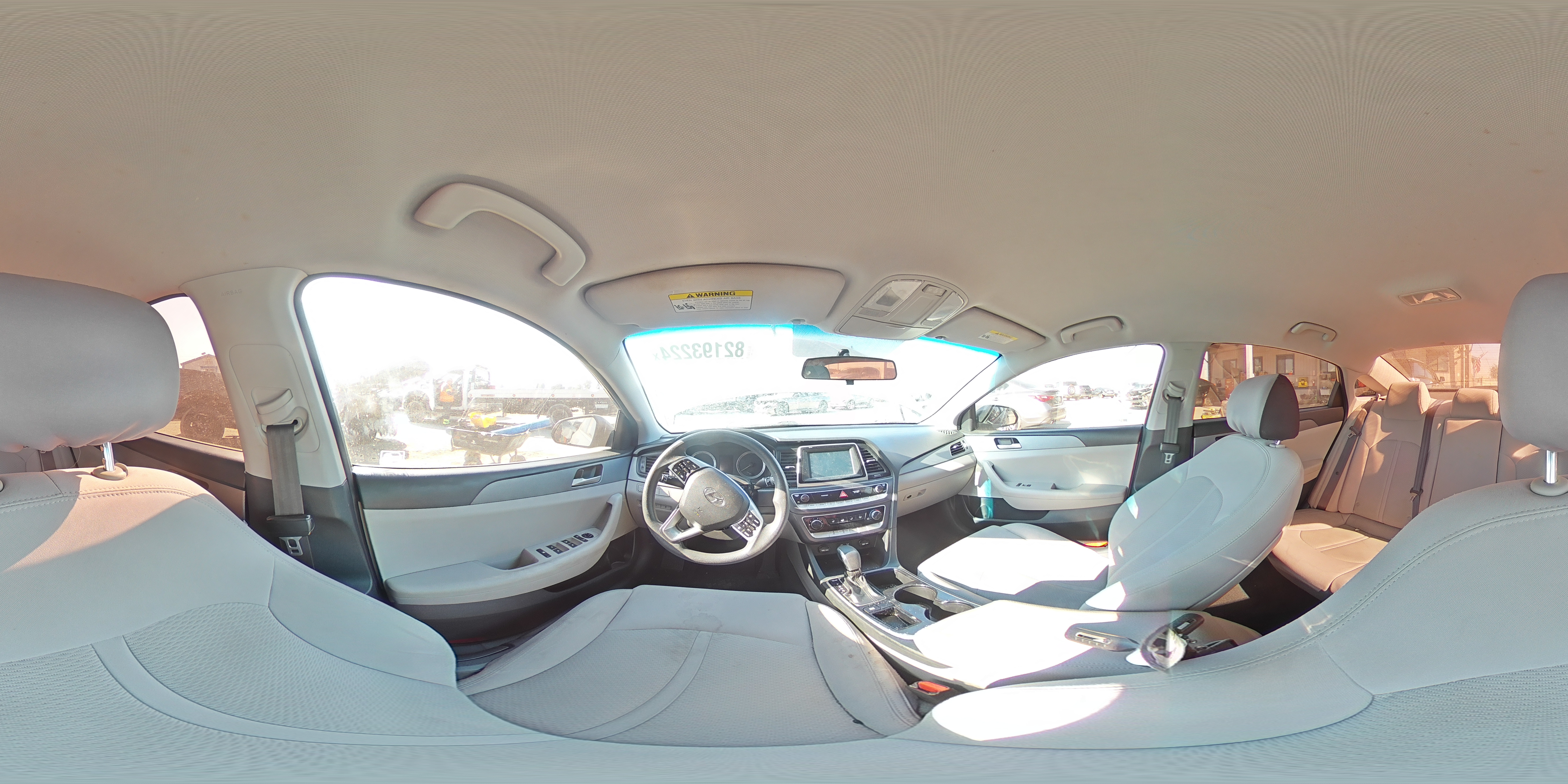 2018 Hyundai Sonata - Image 12