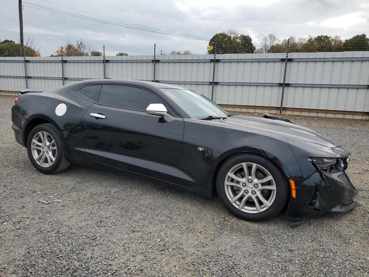2019 Chevrolet Camaro - Image 4