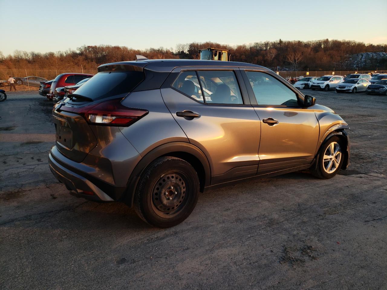 2021 Nissan Kicks - Image 3