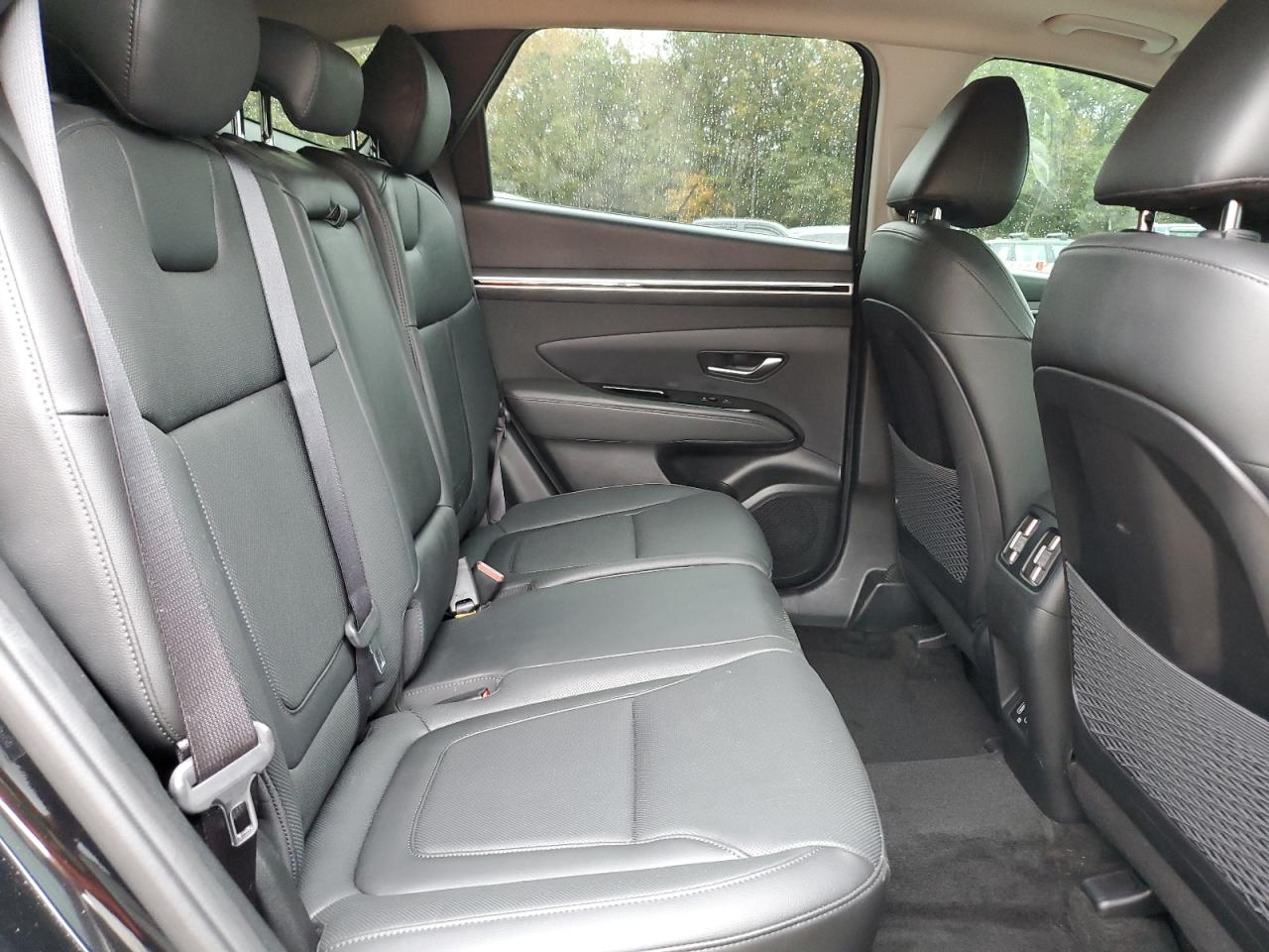 2022 Hyundai Tucson - Image 11