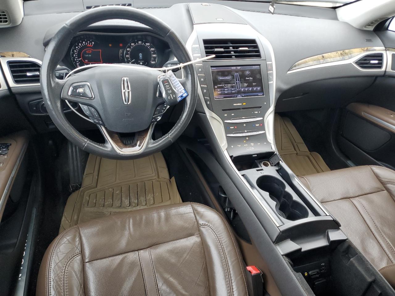 2013 Lincoln MKZ - Image 8