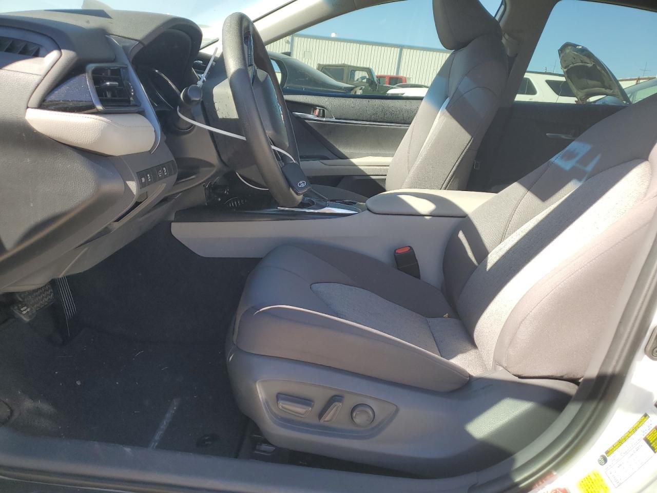 2019 Toyota Camry - Image 7
