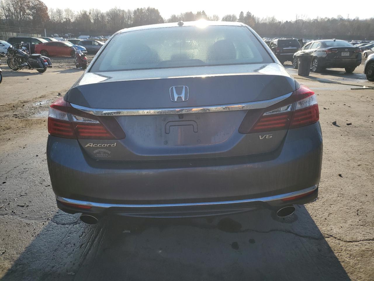 2016 Honda Accord Exl VIN: 1HGCR3F87GA033097 Lot: 79196334