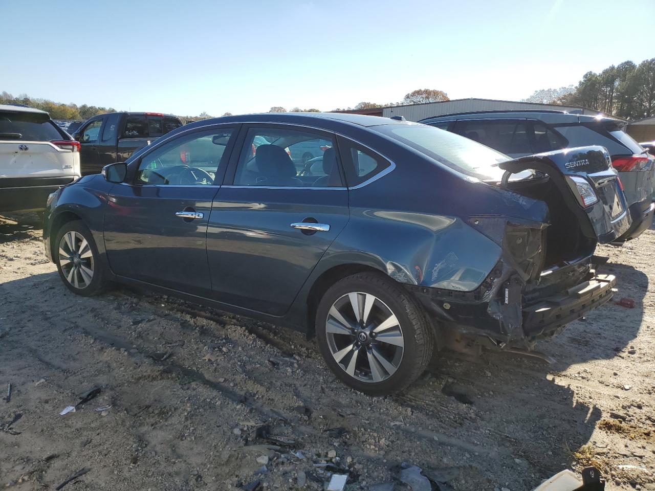 2017 Nissan Sentra - Image 2