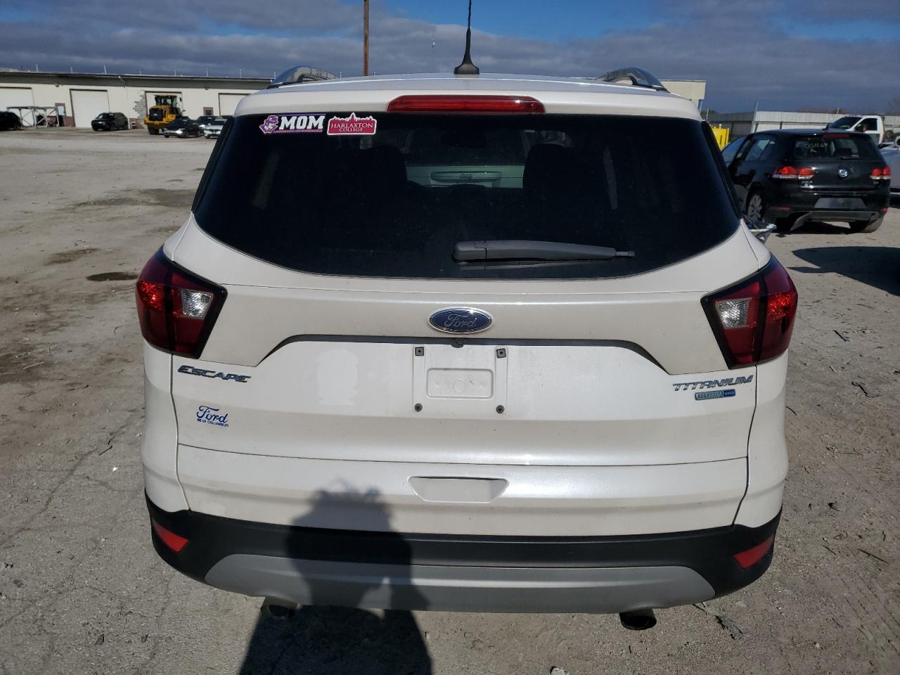 2019 Ford Escape Titanium VIN: 1FMCU9J93KUA61031 Lot: 79389464