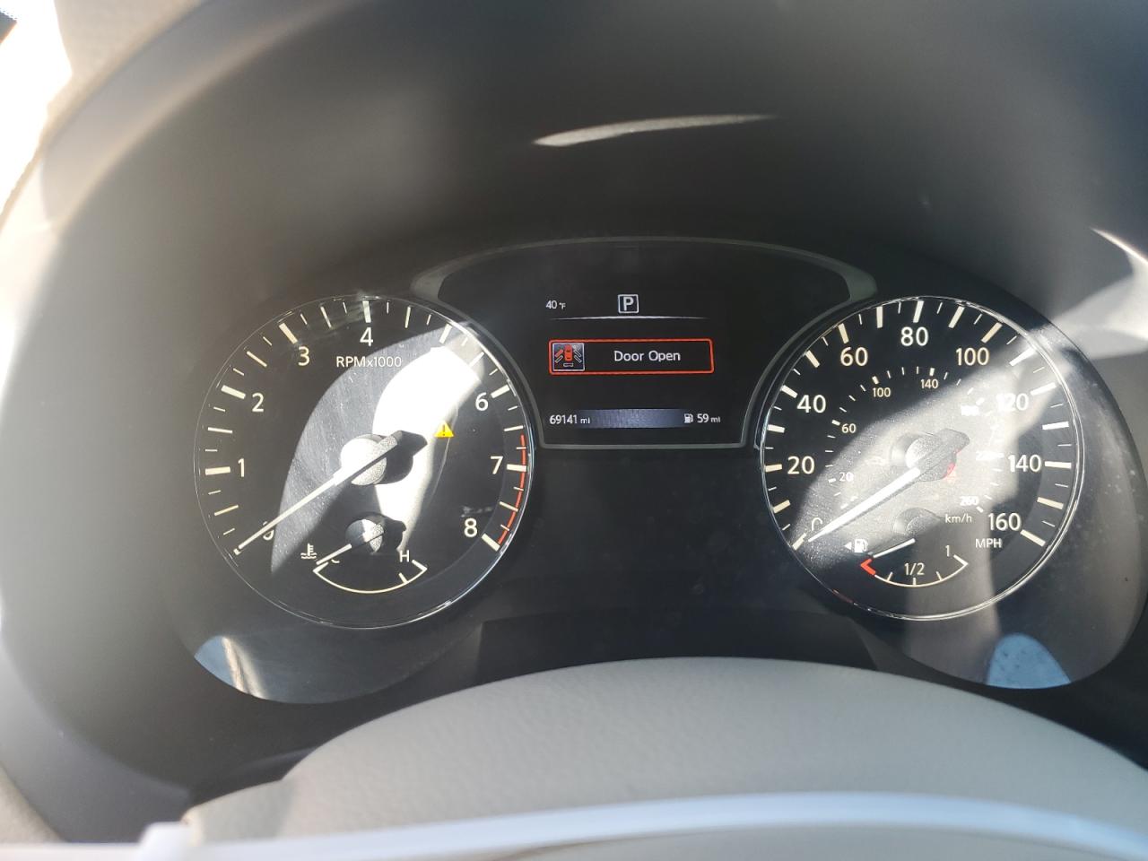 2016 Nissan Altima - Image 9