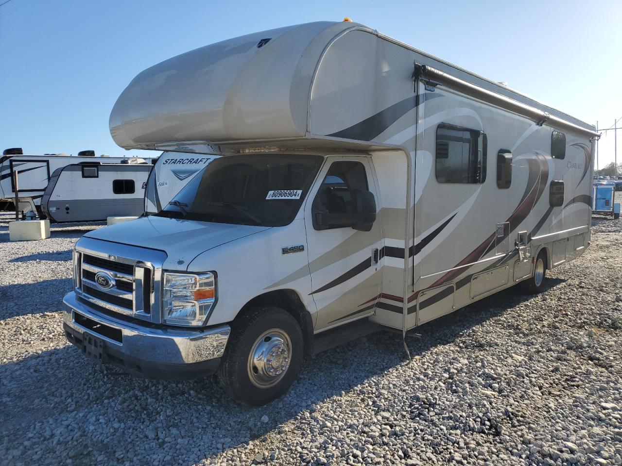 2014 Ford Econoline - Image 2