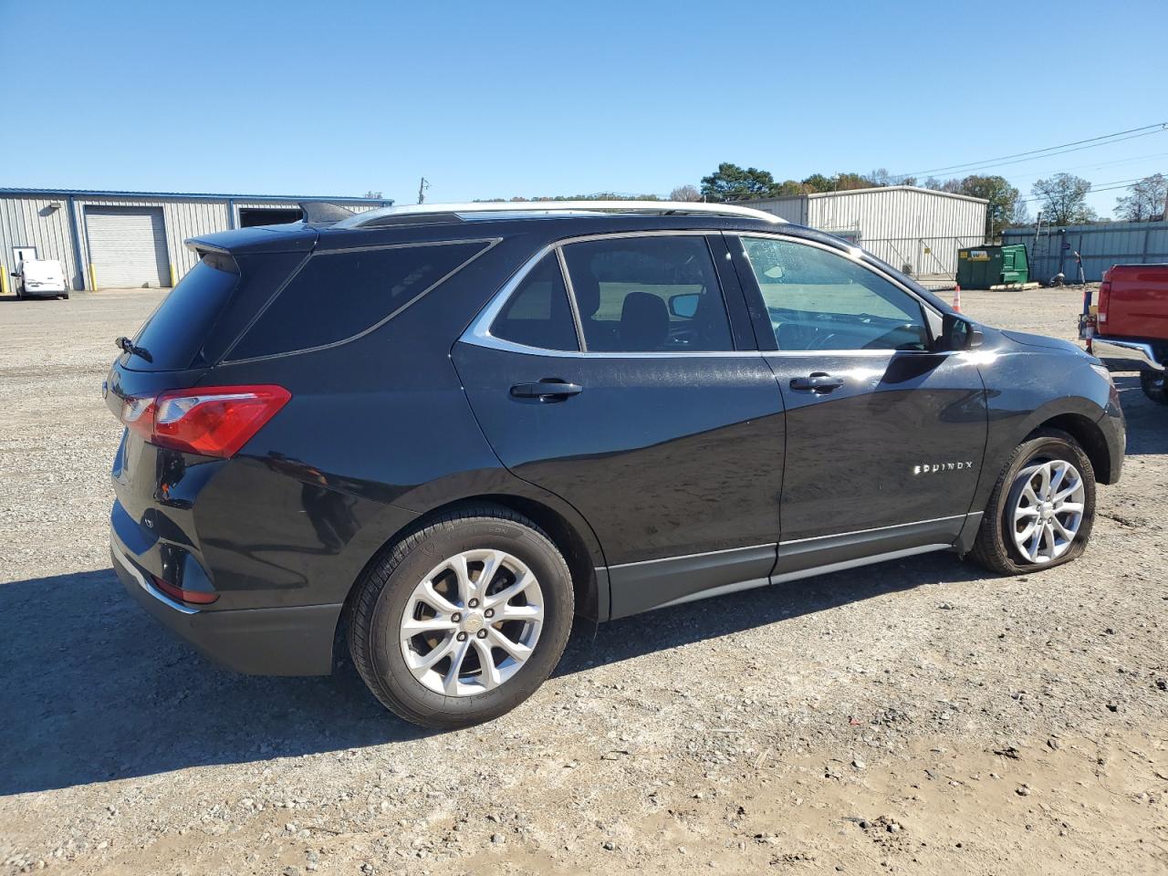 2020 Chevrolet Equinox - Image 3