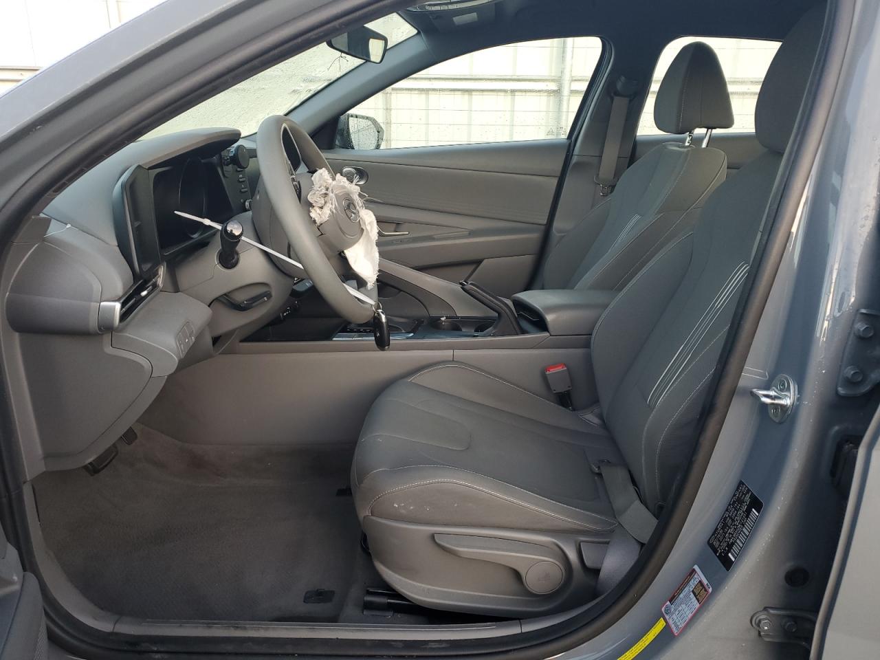 2021 Hyundai Elantra - Image 7