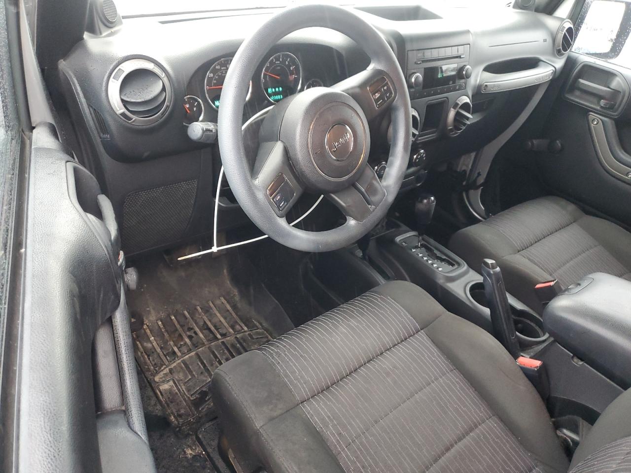 2011 Jeep Wrangler - Image 8