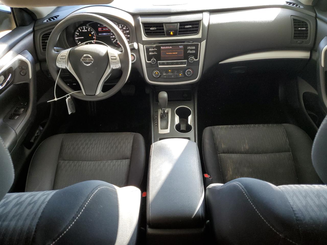 2018 Nissan Altima - Image 8