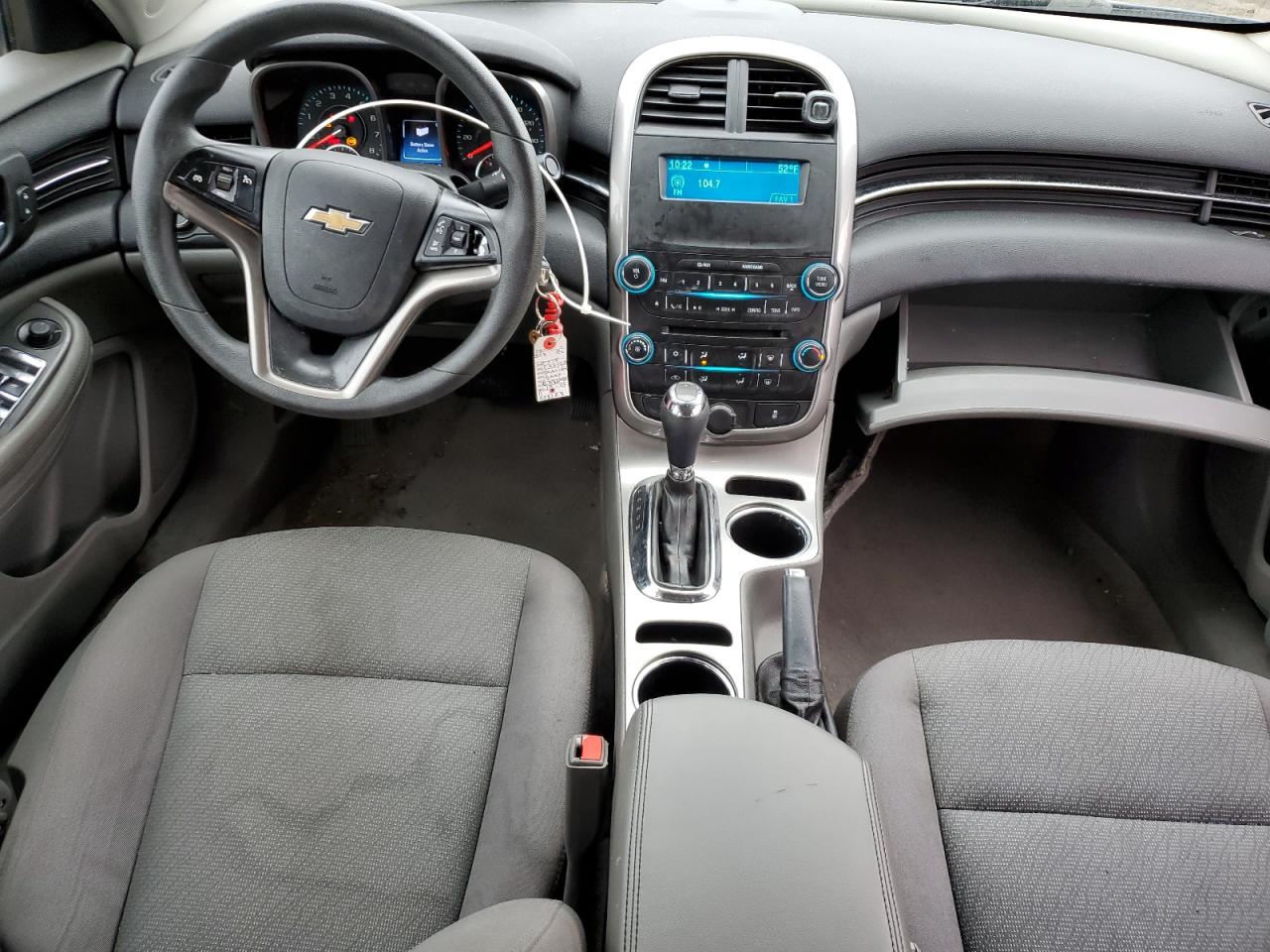2015 Chevrolet Malibu - Image 8