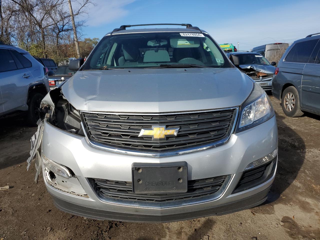 VIN 1GNKRFKD4FJ340392 2015 CHEVROLET TRAVERSE no.5