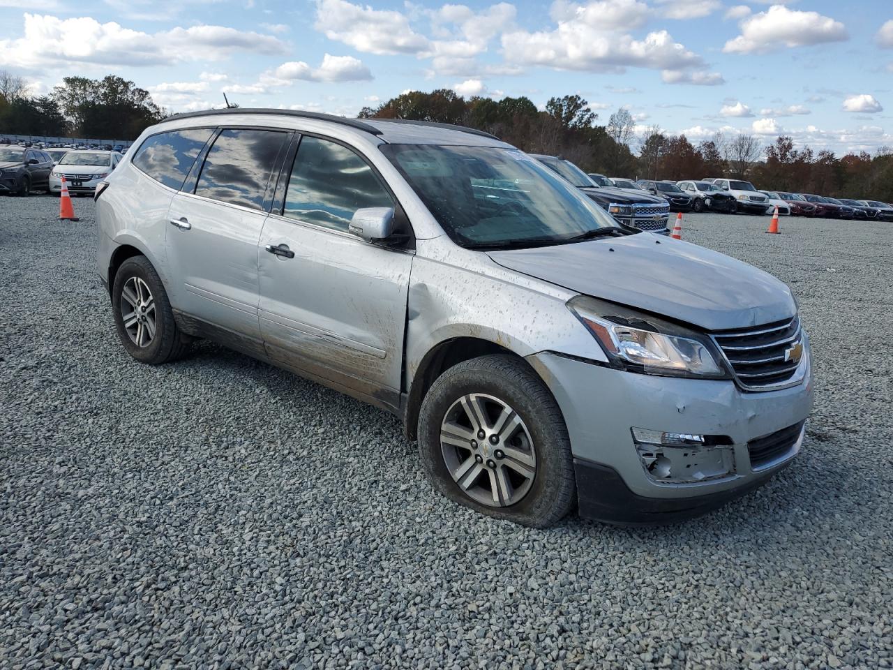 2016 Chevrolet Traverse - Image 4