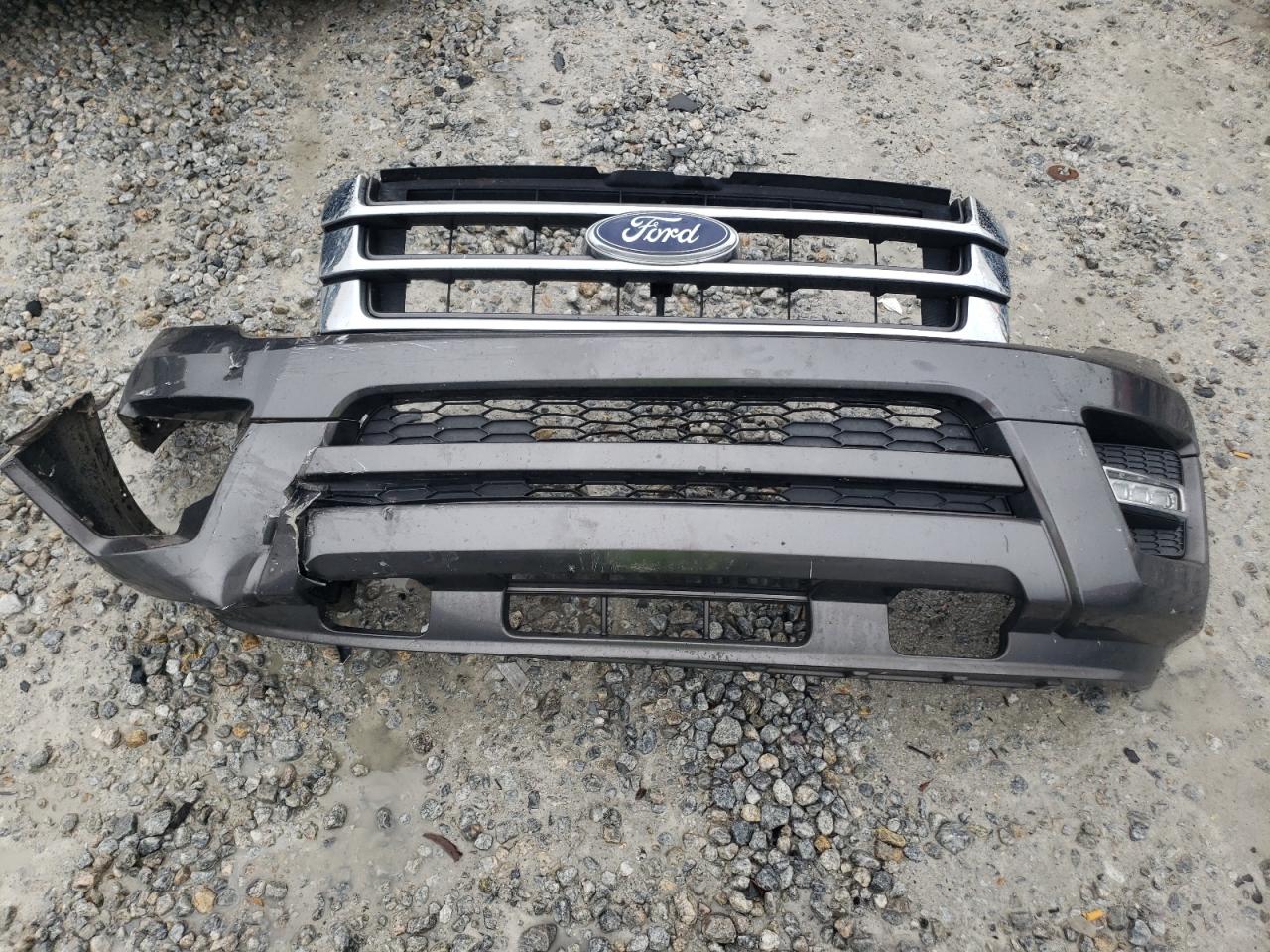 2015 Ford Expedition - Image 13