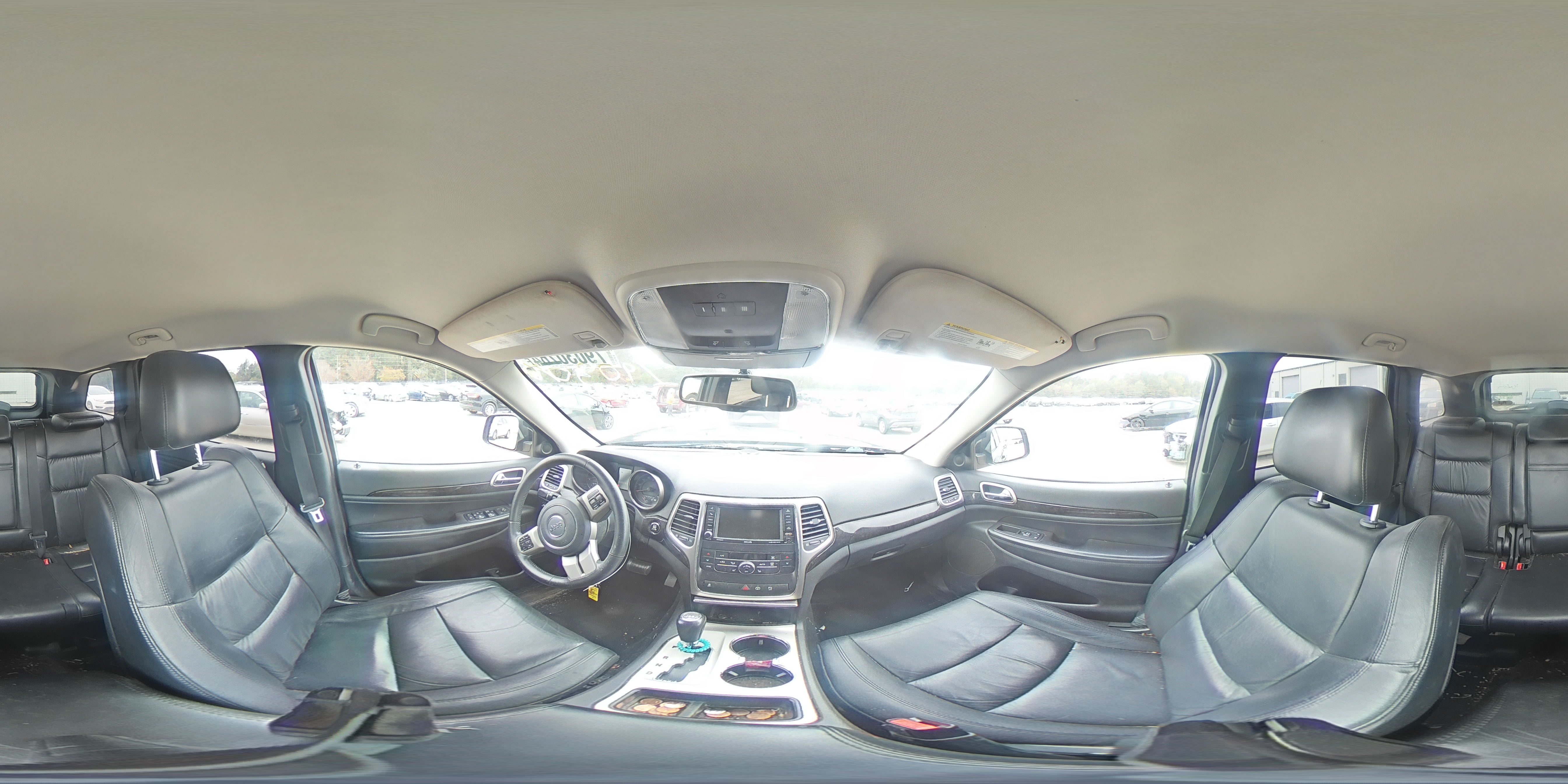 2013 Jeep Grand Cherokee - Image 12