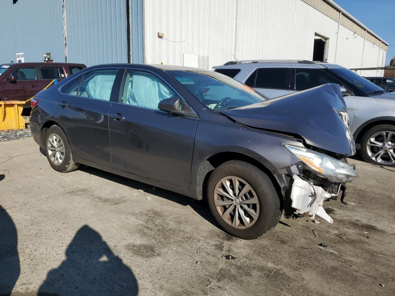 VIN 4T4BF1FK0GR525280 2016 TOYOTA CAMRY no.4