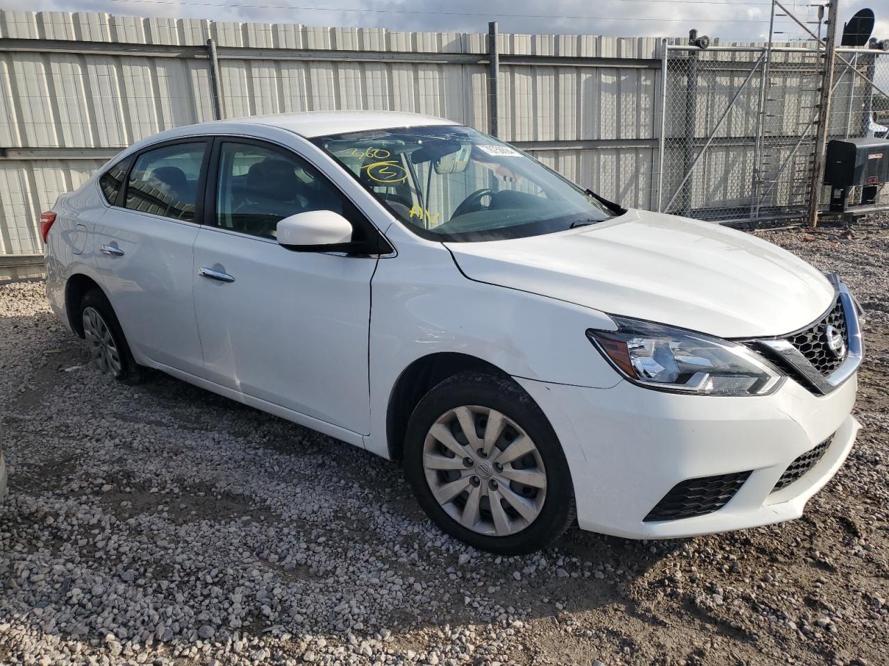2017 Nissan Sentra - Image 4