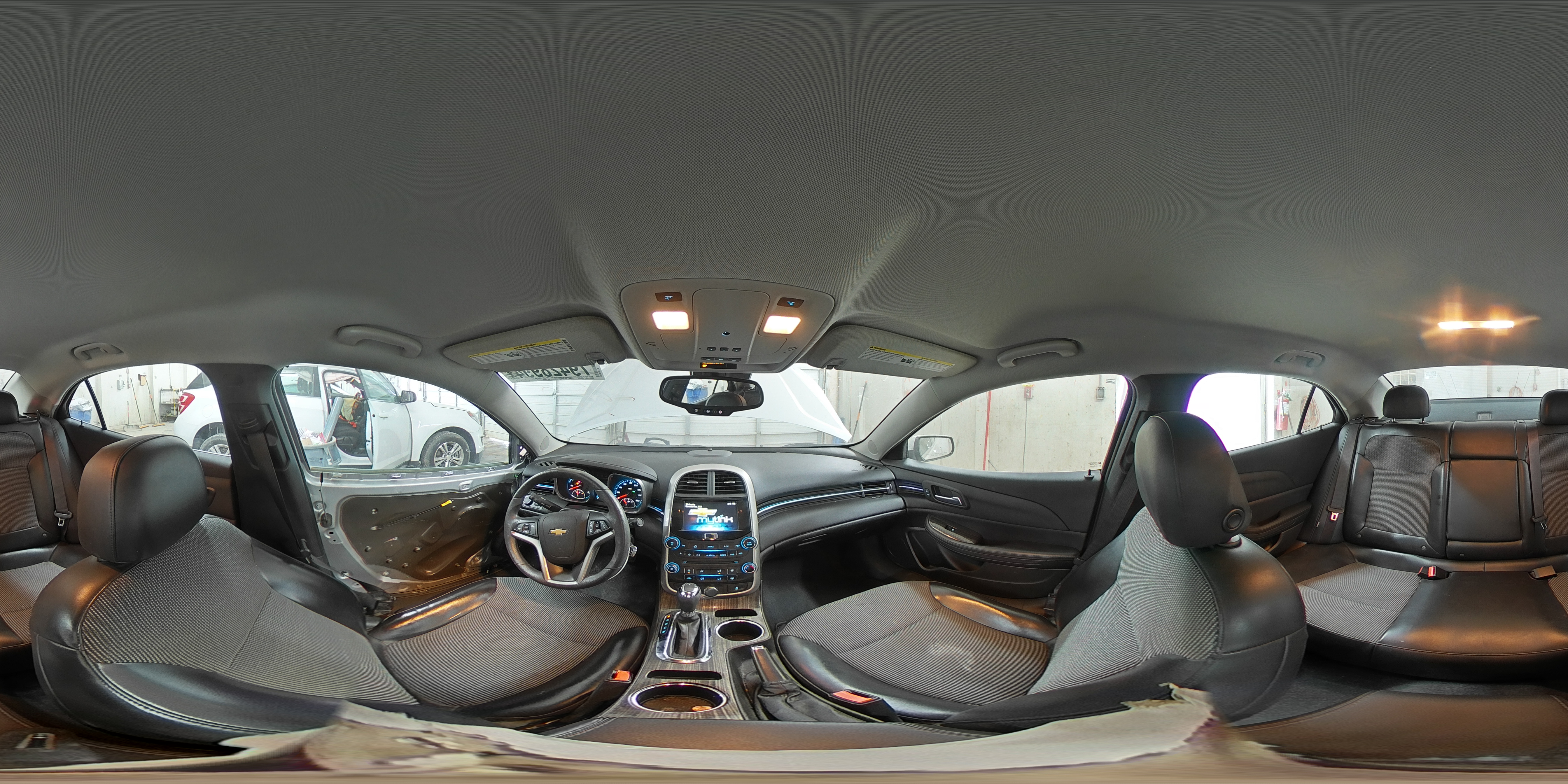 2014 Chevrolet Malibu - Image 15