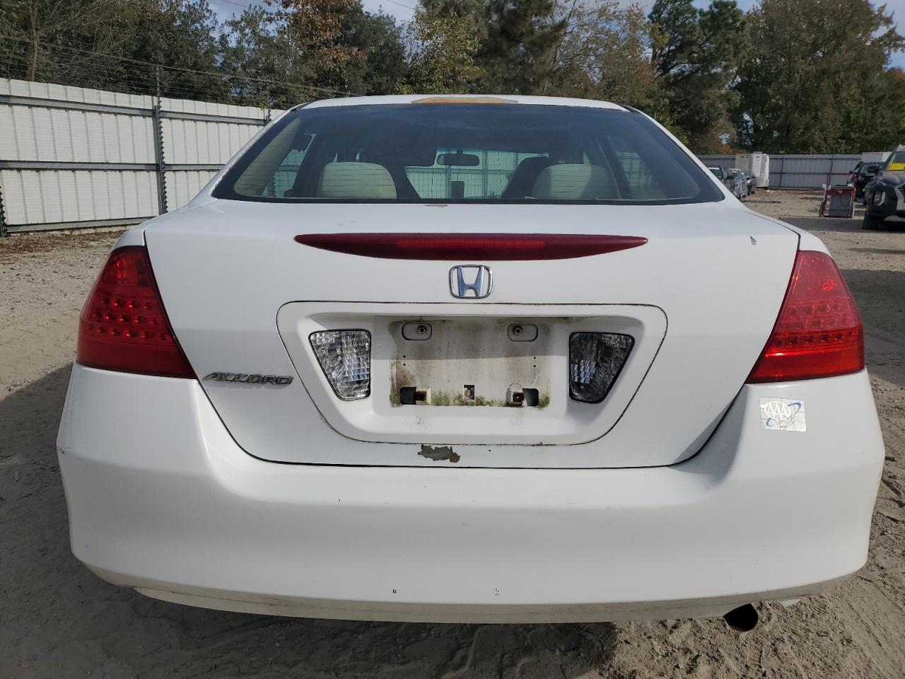 2006 Honda Accord - Image 6