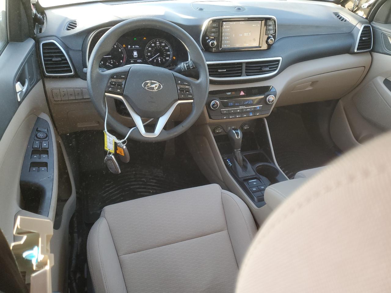 2020 Hyundai Tucson - Image 8