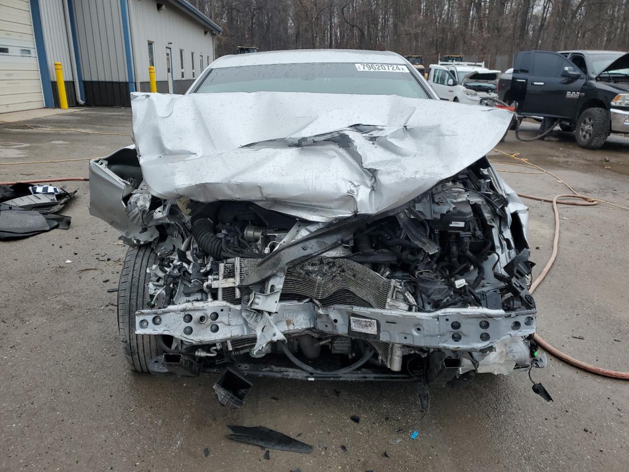 2019 Chevrolet Cruze - Image 11