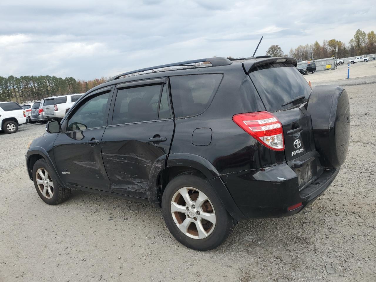 2011 Toyota RAV 4 - Image 2