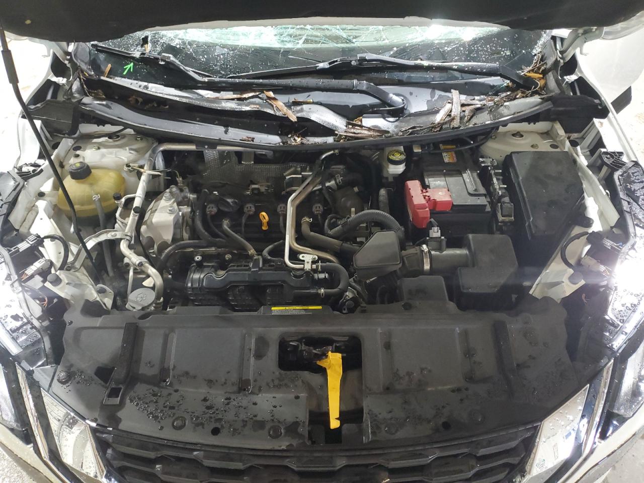 2021 Nissan Rogue - Image 12
