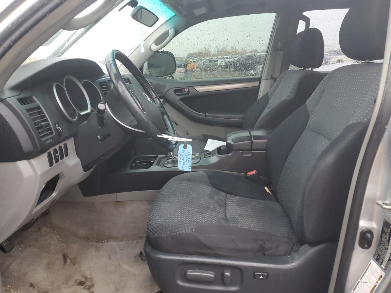 2006 Toyota 4Runner - Image 7
