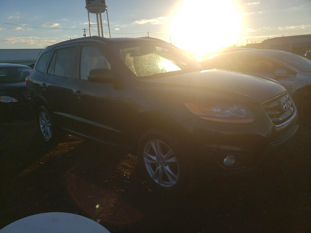 2010 Hyundai Santa Fe - Image 4