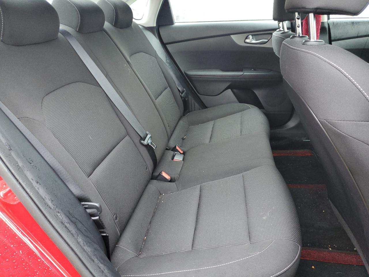 2020 Kia Forte - Image 10