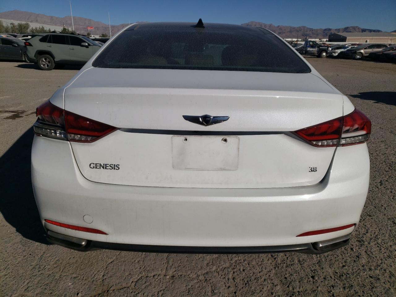 2015 Hyundai Genesis 3.8L VIN: KMHGN4JE0FU054896 Lot: 79686224