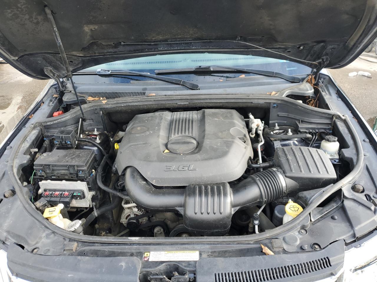 2011 Jeep Grand Cherokee - Image 11