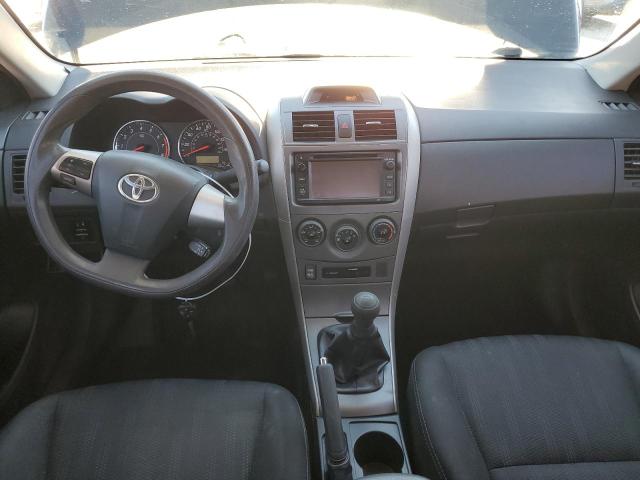  TOYOTA COROLLA 2013 Чорний