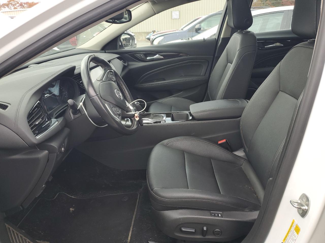 2019 Buick Regal - Image 7