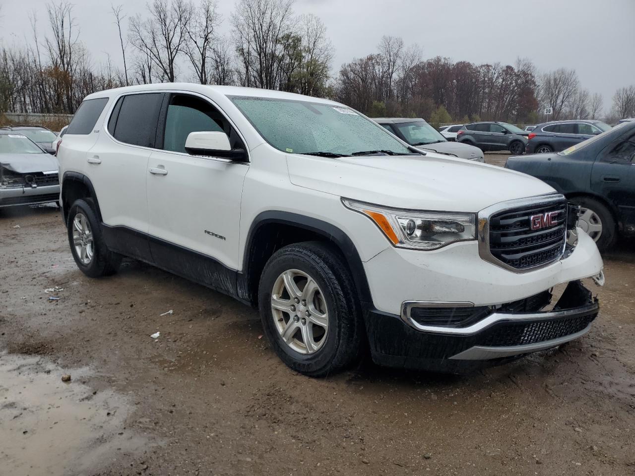 2019 GMC Acadia - Image 4