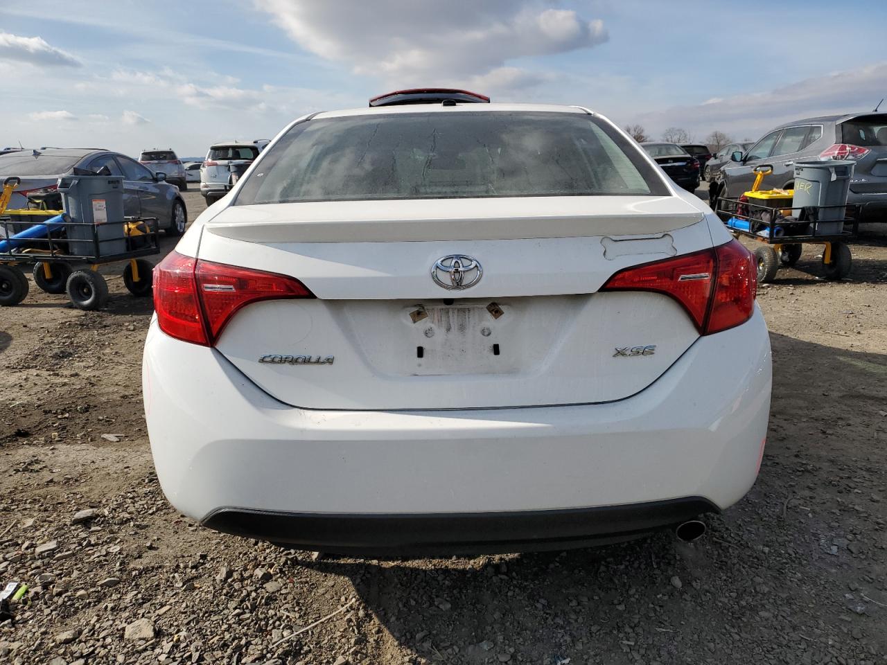 2018 Toyota Corolla L VIN: 2T1BURHE2JC114719 Lot: 80618464