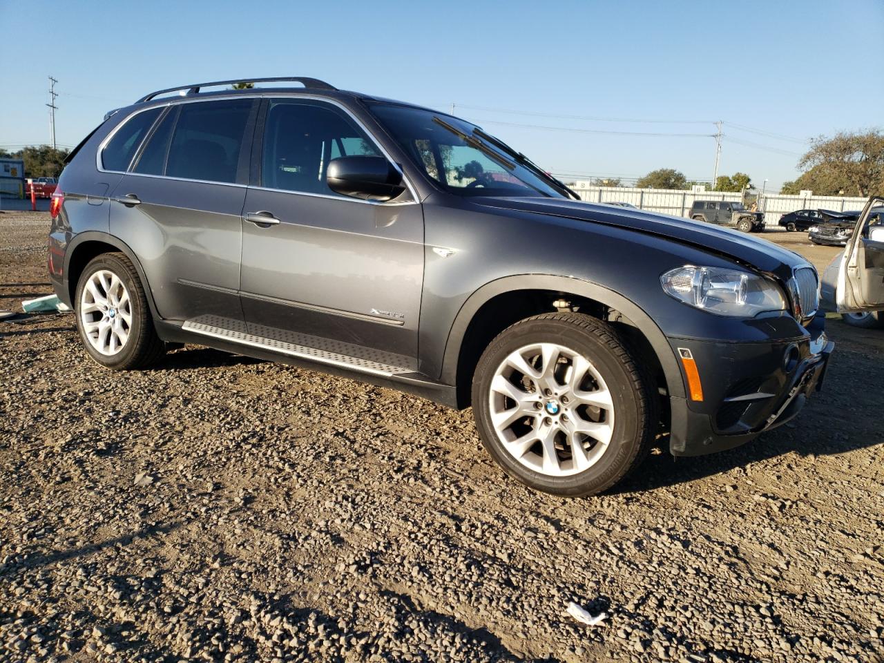 VIN 5UXZV4C53D0E10175 2013 BMW X5 no.4