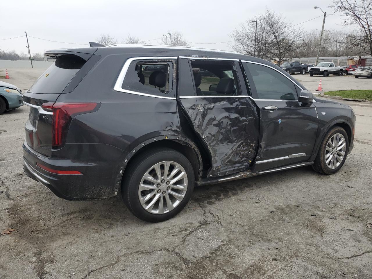 2020 Cadillac XT6 - Image 3