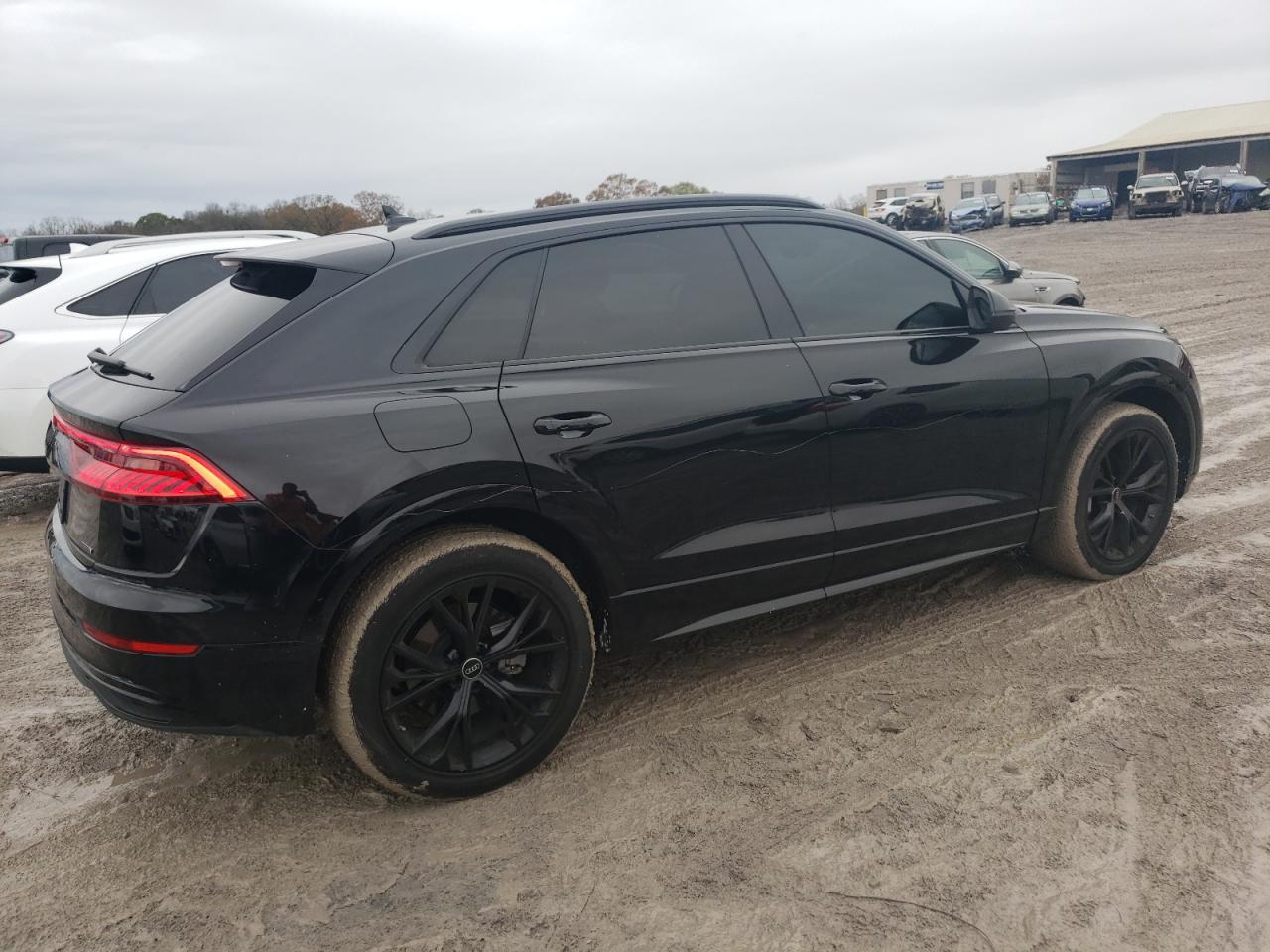 VIN WA1AVBF18ND028446 2022 AUDI Q8 no.3