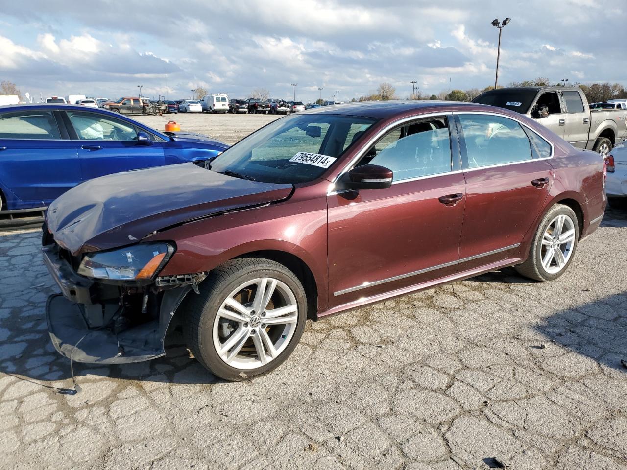 2014 Volkswagen Passat - Image 1