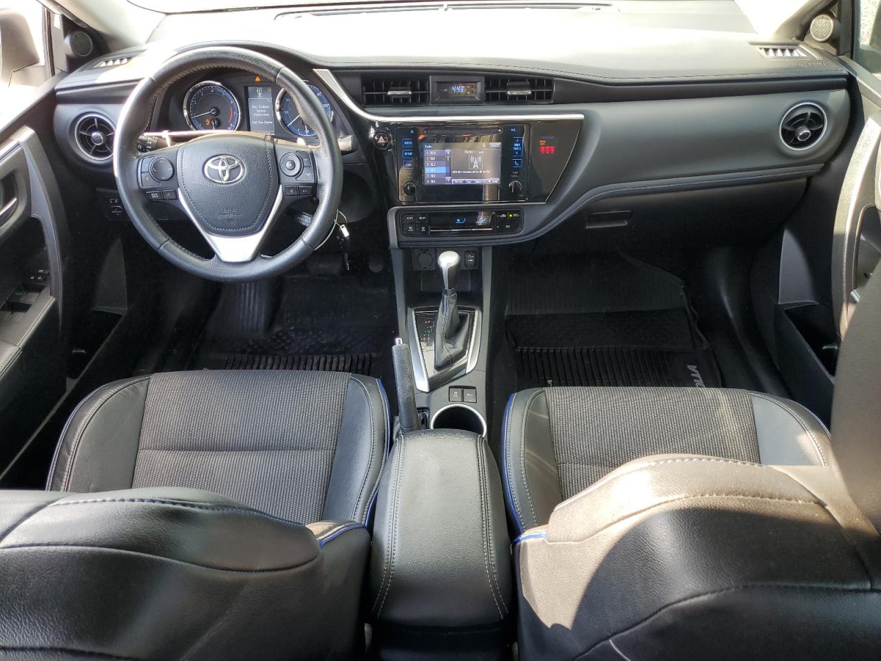 2018 Toyota Corolla - Image 8