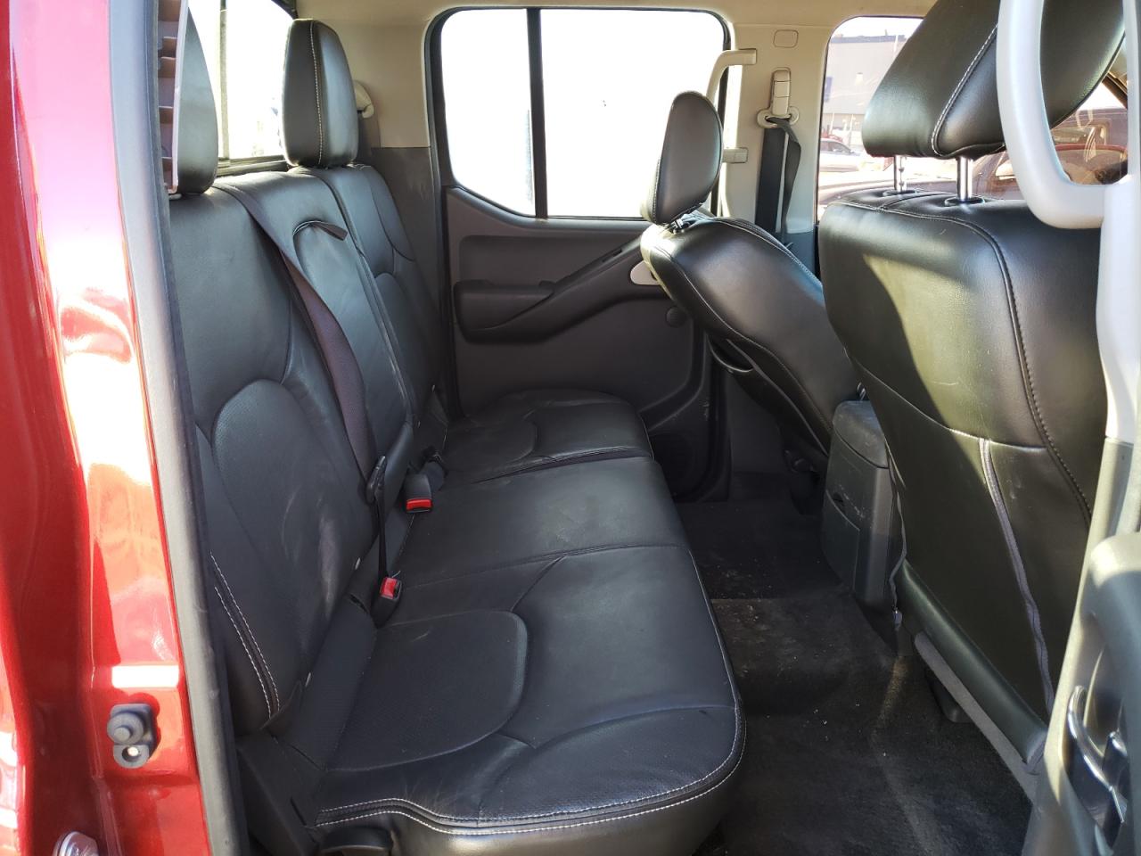 2016 Nissan Navara (Frontier) - Image 10