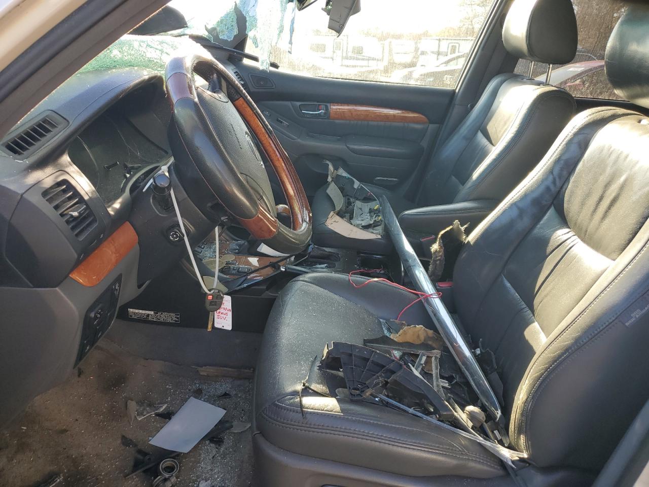 2003 Lexus GX - Image 7