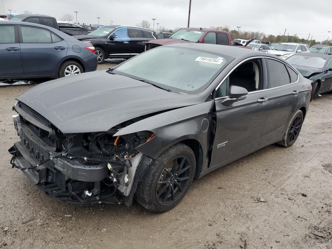 2018 Ford Fusion Se Phev იყიდება Indianapolis-ში, IN - Front End