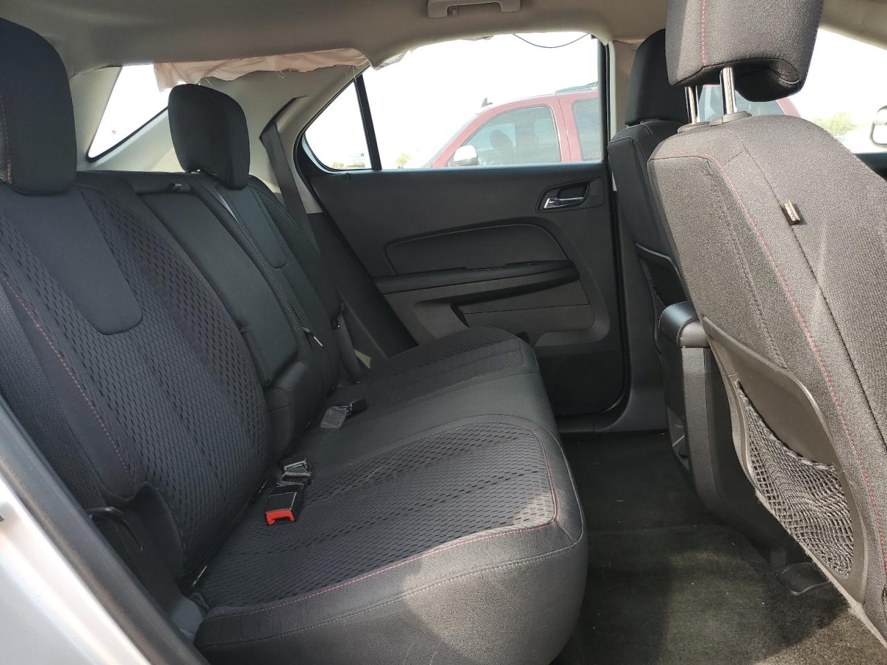 2015 Chevrolet Equinox - Image 11