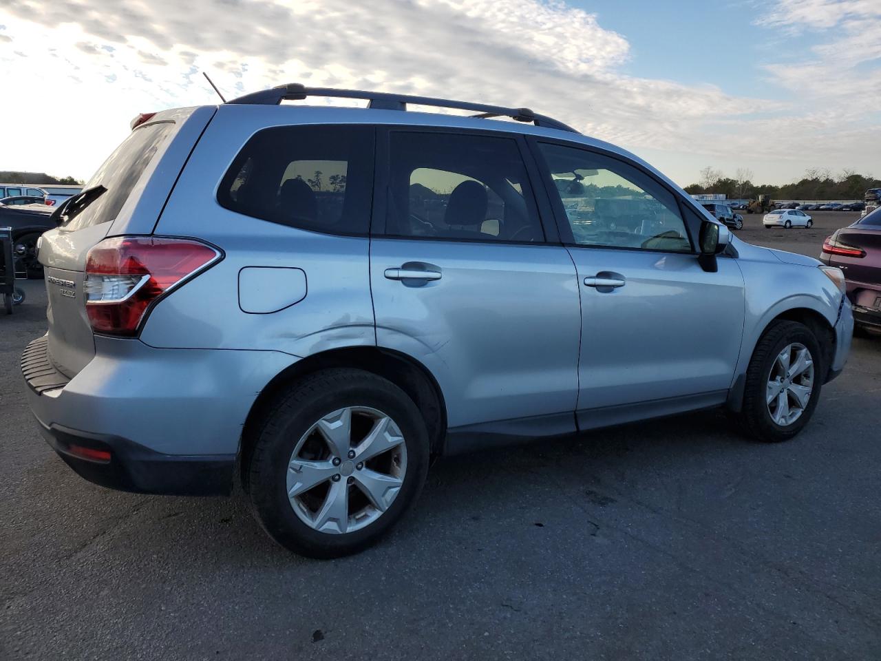 2014 Subaru Forester 2.5I Premium VIN: JF2SJAEC3EH447642 Lot: 81191454